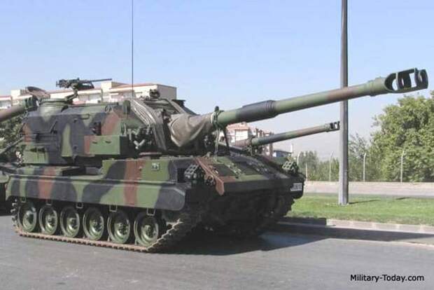 Самоходная артиллерийская установка M52T (США / Турция / Германия)