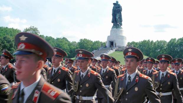 Как СССР выводил войска из Восточной Европы