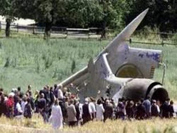 Новость на Newsland: СМИ: в Донецкой области сбит малазийский Boeing 777