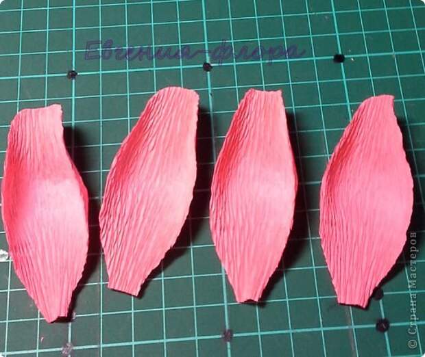 Мастер-класс Свит-дизайн Бумагопластика   дцать первый МК по розе Бумага гофрированная фото 17