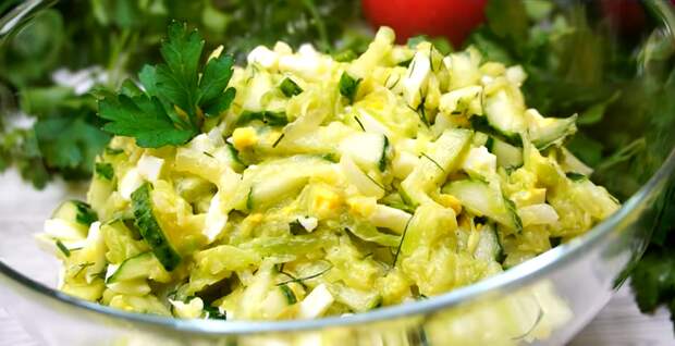 Бюджетный салат "Нежность" из кабачка со свежим огурцом (без майонеза), удивит вкусом