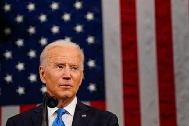 President Joe Biden addresses a joint session of Congress in Washington, U.S., April 28, 2021. Melina Mara/Pool via REUTERS