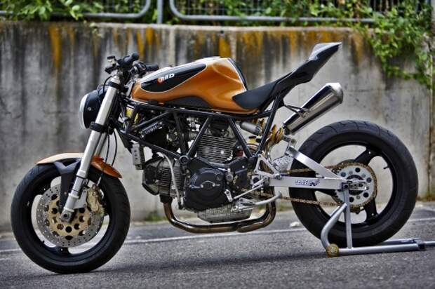Ducati 900SS IE 