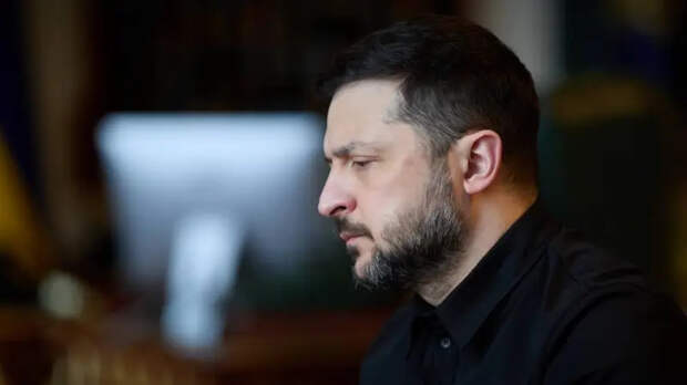 FT: Зеленский с уверенностью в победе готовит президентские выборы в мае