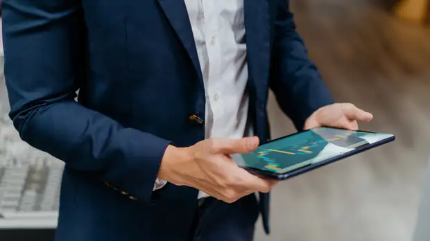 РБК: вице-премьер России Чернышенко утвердил дорожную карту по регулированию криптовалюты