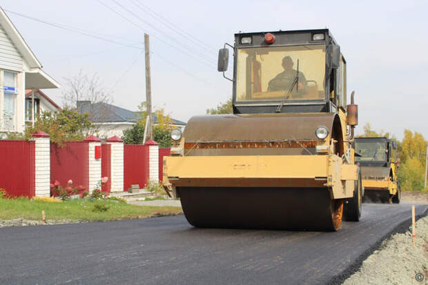 Ремонт дороги в поселке Казенная Заимка / Фото: barnaul.org