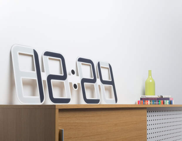 http://www.eink.com/images/twelve24_clock_one_010714.jpg
