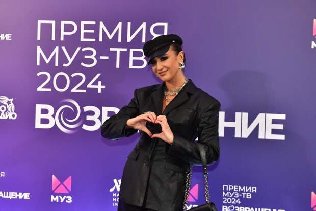 Ольга Бузова выступила на закрытом татарском юбилее в Перми