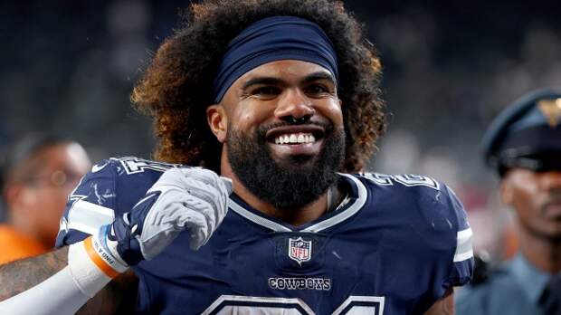 Dallas Cowboys running back Ezekiel Elliott