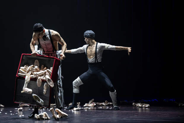 Сцена из балета «Две Анны»