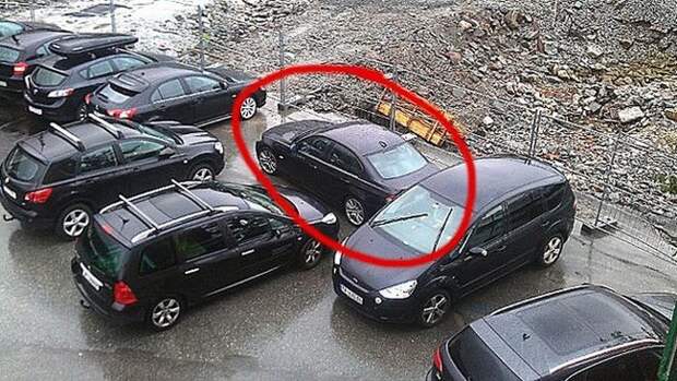 20 «водителей от Бога», которым тонко намекнули, что парковка - не их конек. Жестокая расплата!