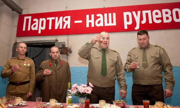 Тоталитарный аттракцион в советском бункере в Литве