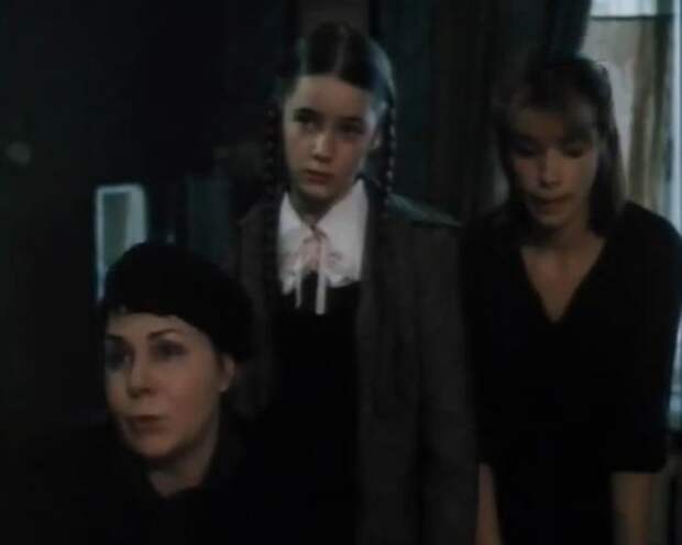 Кадр из фильма "Женщины, которым повезло" (1989)