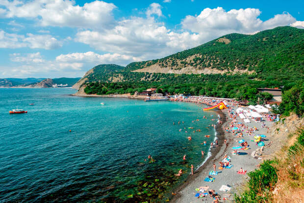 Правозащитный центр "Сорок Сороков" попросил ФАС проверить цены на отдых в Анапе