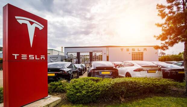 Tesla сообщила о рекордной прибыли