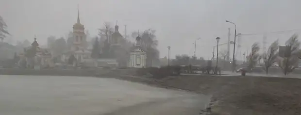 На Москву обрушилась маленькая свирепая гроза