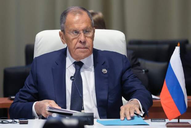 Лавров: Россия пригласит страны БРИКС+ на саммит в Казани