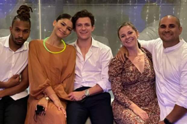 Зендая и Том Холланд посетили свадьбу друга спустя месяц после подтверждения романа