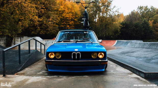 BMW E12 shark nose в радикальном stance стиле