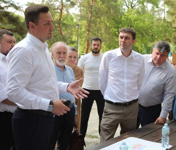 Сергей Петрин оценил, как обновляется воронежский парк «Танаис» Сергей Петрин оценил, как обновляется воронежский парк «Танаис»