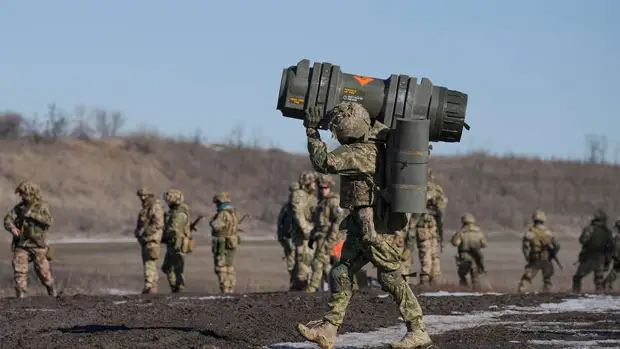 Какие страны оказывают военную помощь Украине