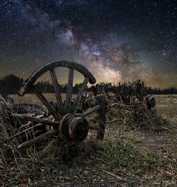 Wagon Decay by Aaron Groen on 500px