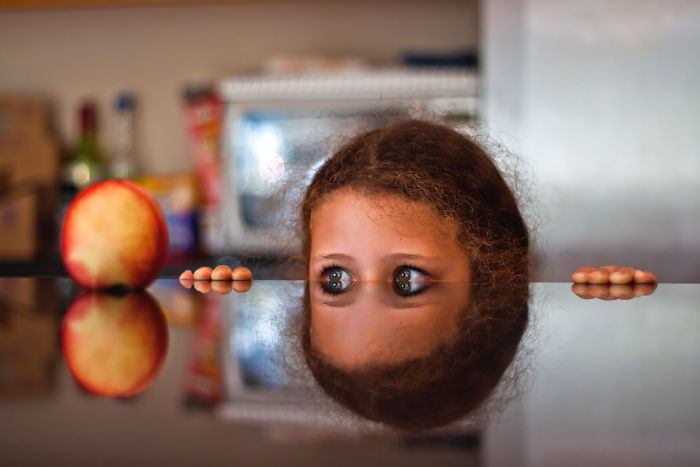 amazing-reflections-optical-illusions-31-5836d92815f05__700