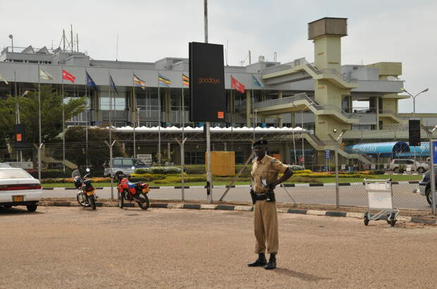 Старый терминал аэропорта. 12 фактов об Уганде - жемчужине Африки. Фото с сайта NewPix.ru