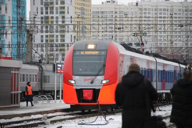 Из Екатеринбурга запустят электропоезд "Орлан" к Оленьим ручьям