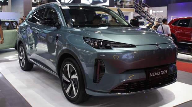 Changan представил бюджетный электрокроссовер Nevo Q05