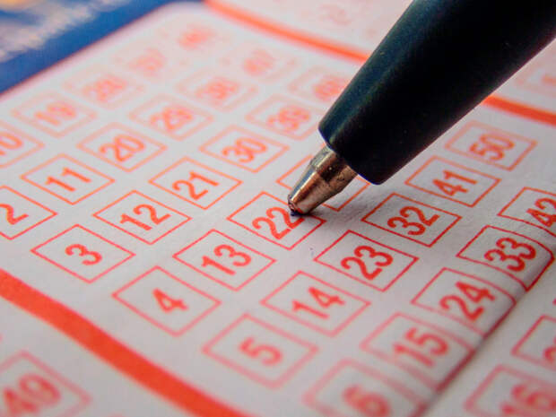 Женщина разбогатела на 97 миллионов рублей благодаря семейной традиции