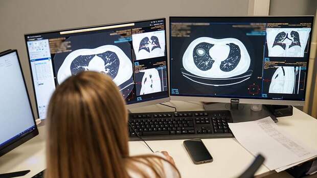 Врачи рассказали о пневмоните и сложностях его лечения