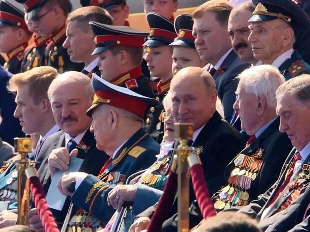 Белорусский эксперт о том, за кого Москва – за Лукашенко или за Бабарико