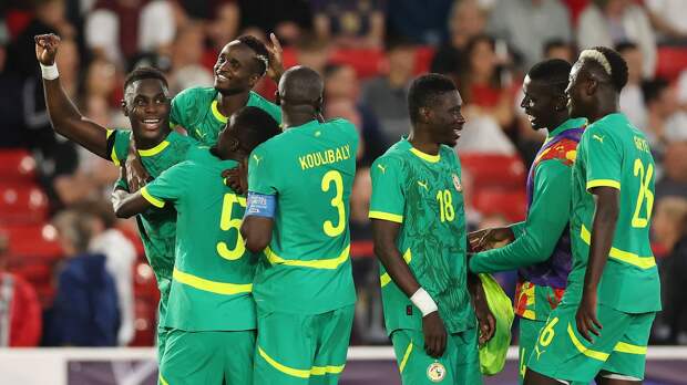 Тренер Сенегала увел команду с поля в финале Кубка Африки из-за пенальти на последних минутах