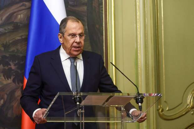 Лавров: РФ желает урегулирования на Ближнем Востоке на основе баланса интересов