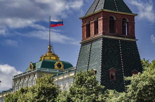 Медведев: Кремлю всегда было проще выстраивать отношения с Белым домом, когда пост президента США занимал республиканец