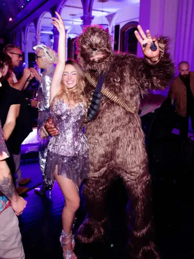 День рождения Сидни Суини