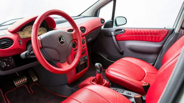 Лимитированный Mercedes-Benz A160 Edition Hakkinen