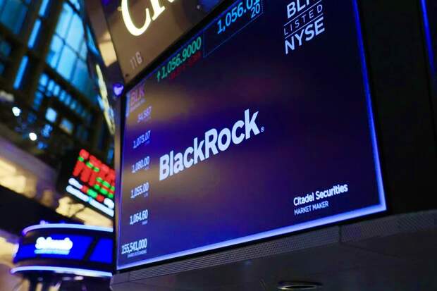 Брокер главы Пентагона пытался вложить миллионы в оборонный фонд за недели до удара по Ирану: FT