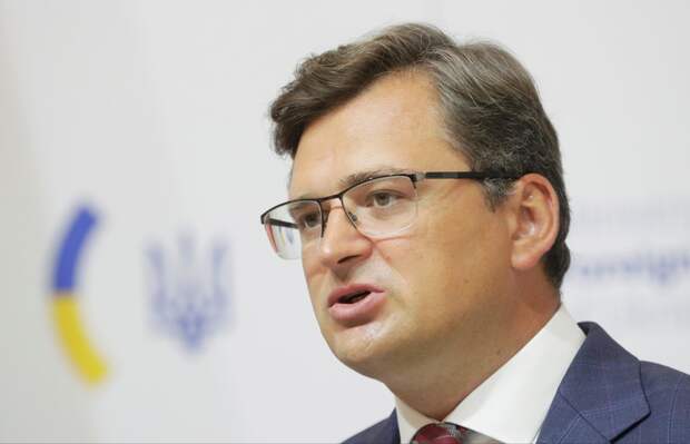 Кулеба сообщил о повреждении более половины энергосистемы Украины