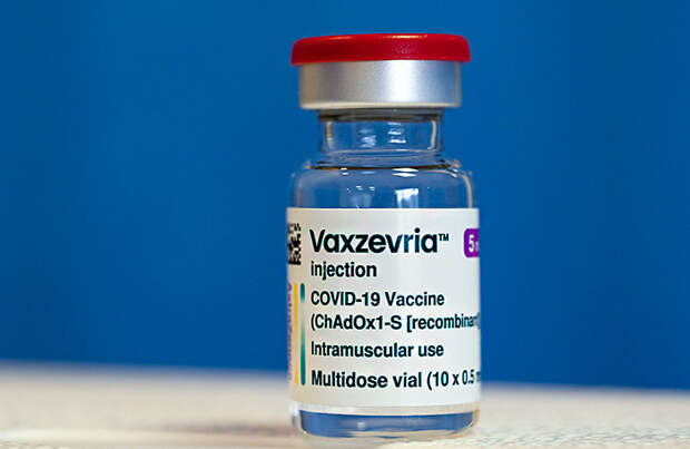 Вакцину от AstraZeneca запретили к использованию в ЕС