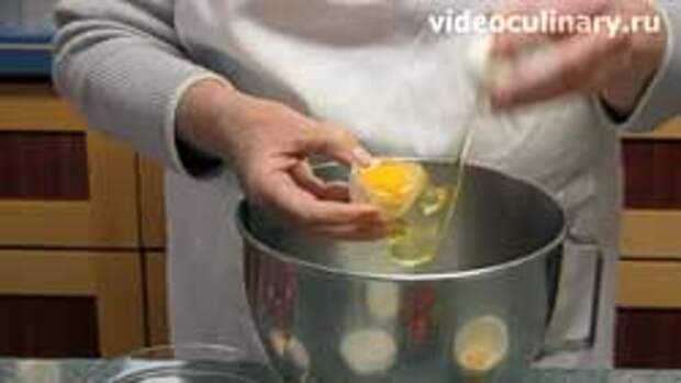 пошаговый фото-рецепт и видео рецепт Меренгов со сливками и клубникой