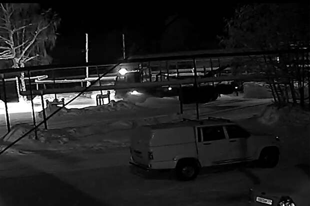 В Архангельской области мужчина угнал грузовик и врезался в газопровод