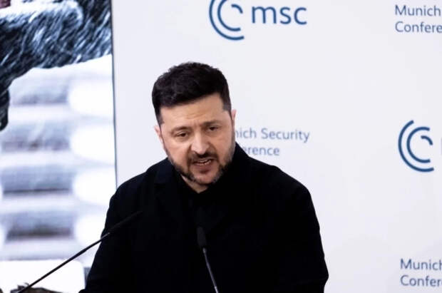 Зеленский ввел санкции против священнослужителей из России и Белоруссии