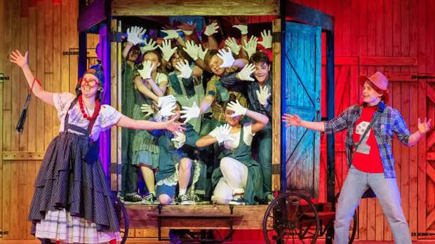 В каких спектаклях в театрах Москвы играют юные актеры