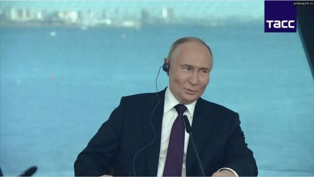 Вы знаете, после просмотра встречи (даже диалога) Путина с иностранными журналистами возникло много идей того, о чем бы хотелось написать из его ответов.-4