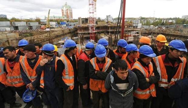 МВД: российской экономике нужны трудовые мигранты