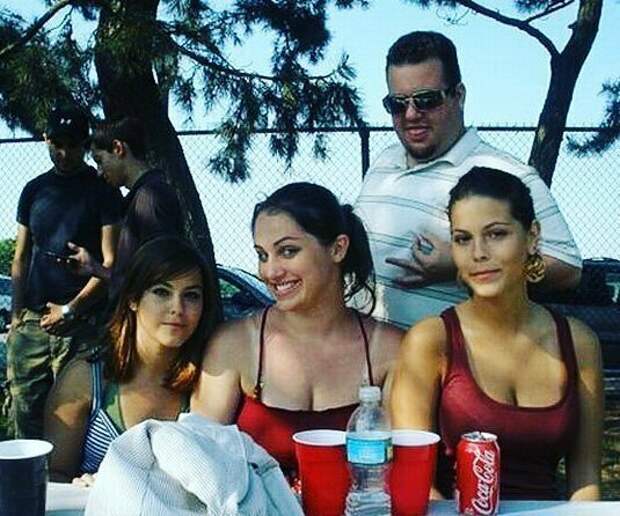 Чем бы дитя не тешилось, лишь бы не фотобомбило