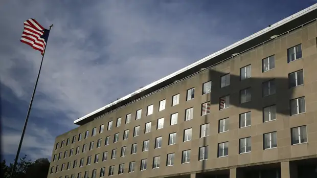 В посольстве России отметили попытку Госдепа США переписать историю