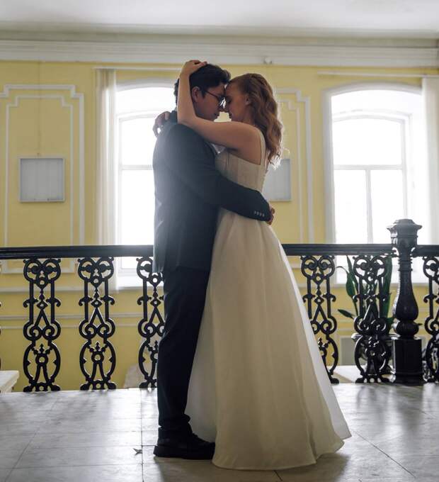 «Почувствовал сердцем»: студенты РГУ имени С.А. Есенина рассказали о свадьбе на первом курсе